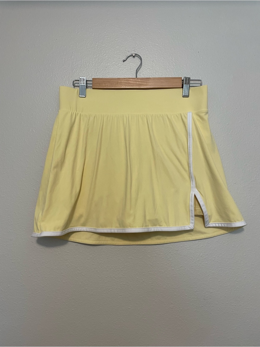 all in motion Yellow Athletic Skort with White Trim